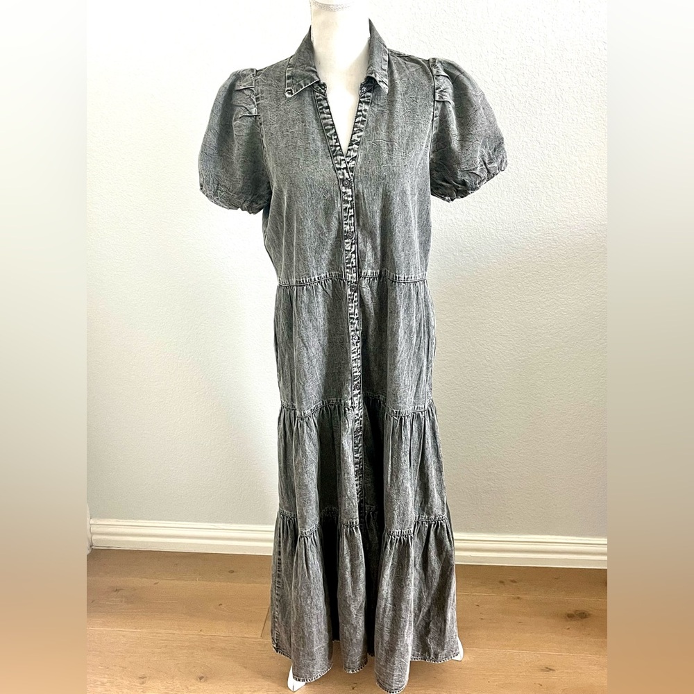 Elan Charcoal Puff Sleeve Maxi Dress